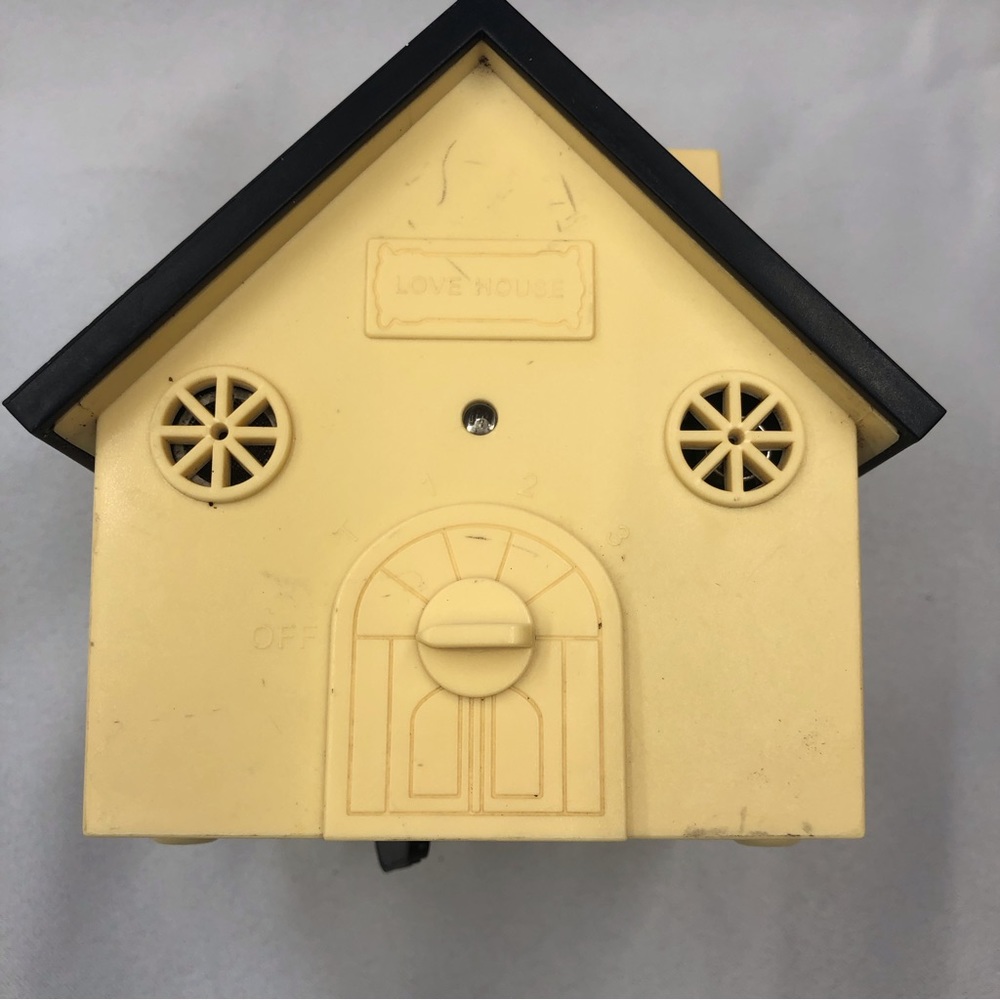 Ankuwa Ultra Sonic Bark Control Device Bird House